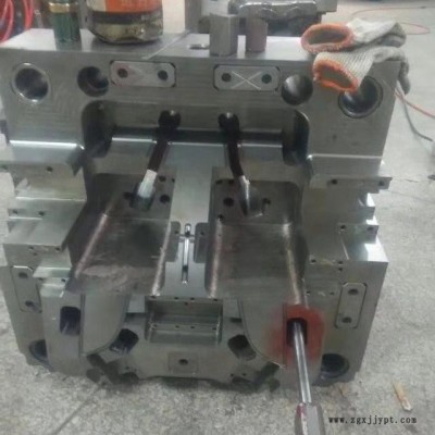 常州秋江機械有限公司-專業開發汽車類模具 汽車注塑模具 注塑模具廠